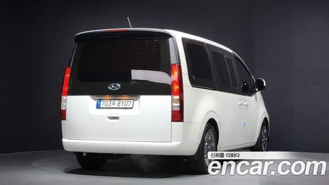 Hyundai Staria Modern, 2023 2