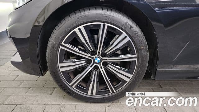 BMW 3시리즈 (G20) 320d Туринг (Touring), 2025 все фото