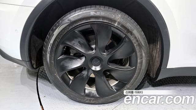 Tesla модель Y Long Range AWD, 2021 все фото