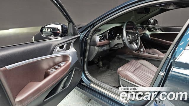 Genesis The / новый New G70, 2022 10