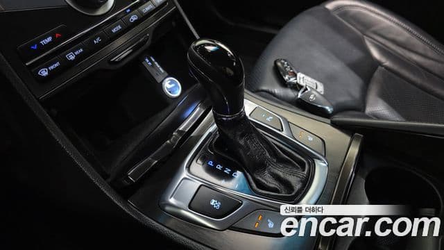 Hyundai Grandeur HG Modern, 2016 9