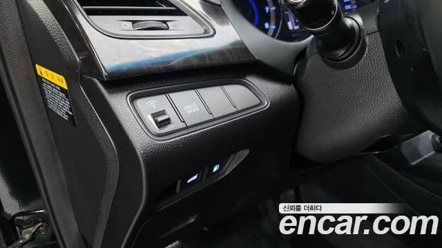 Hyundai Grandeur HG Modern, 2016 13