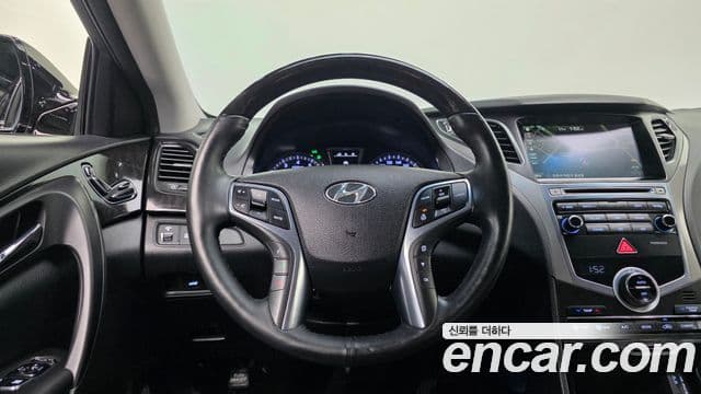 Hyundai Grandeur HG Modern, 2016 14