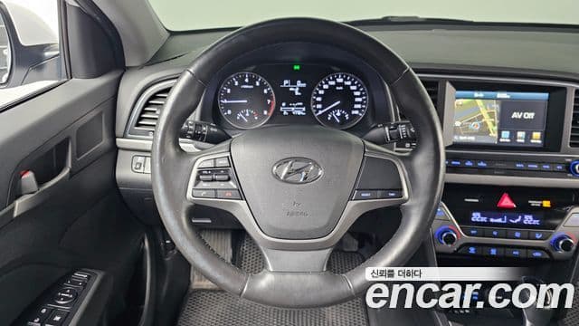Hyundai Avante AD Special, 2017 13