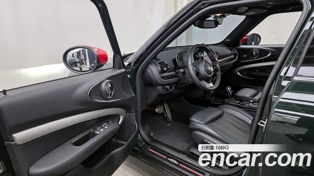 Mini Cooper S 클럽맨 2세대, 2023 10