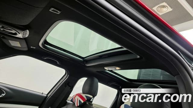 Mini Cooper S 클럽맨 2세대, 2023 18