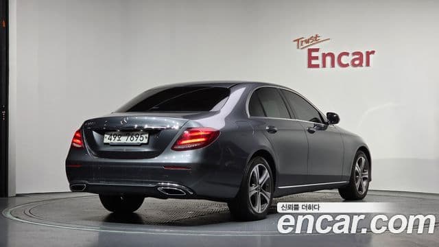 Mercedes-Benz E-класс W213 Avantgarde, 2019 2