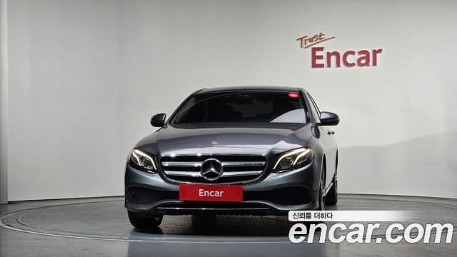 Mercedes-Benz E-класс W213 Avantgarde, 2019 3
