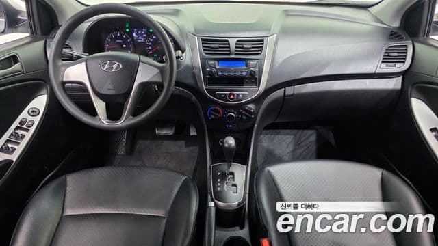 Hyundai Accent(новый кузов / новое поколение) 1.4 VVT Smart, 2016 7