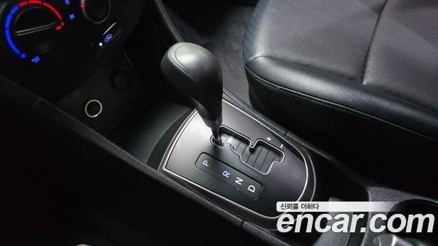 Hyundai Accent(новый кузов / новое поколение) 1.4 VVT Smart, 2016 9