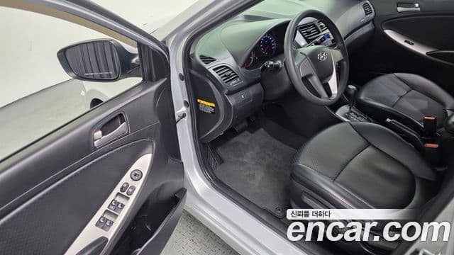 Hyundai Accent(новый кузов / новое поколение) 1.4 VVT Smart, 2016 11