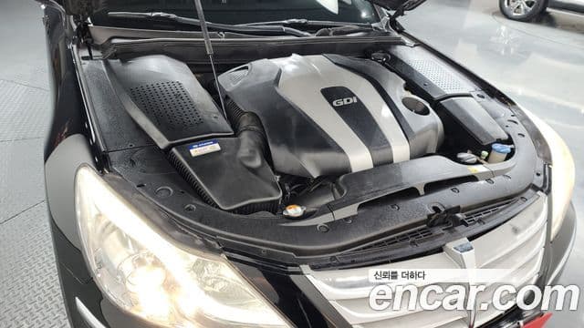 Hyundai Genesis Special, 2013 6