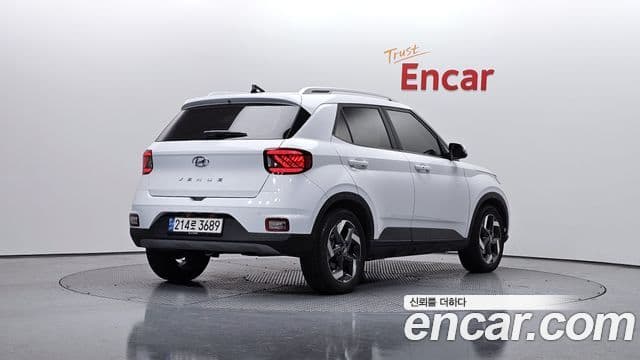 Hyundai Venue 1.6 Modern Plus, 2022 2