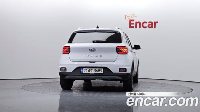 Hyundai Venue 1.6 Modern Plus, 2022 4
