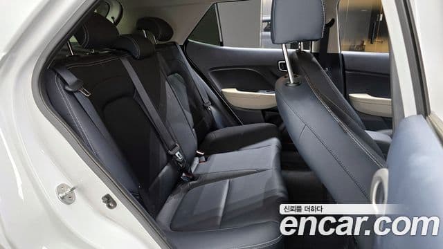 Hyundai Venue 1.6 Modern Plus, 2022 12