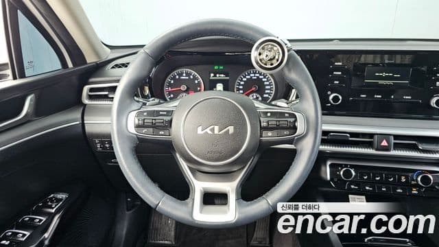 Kia K5 3세대 Trendy, 2023 13