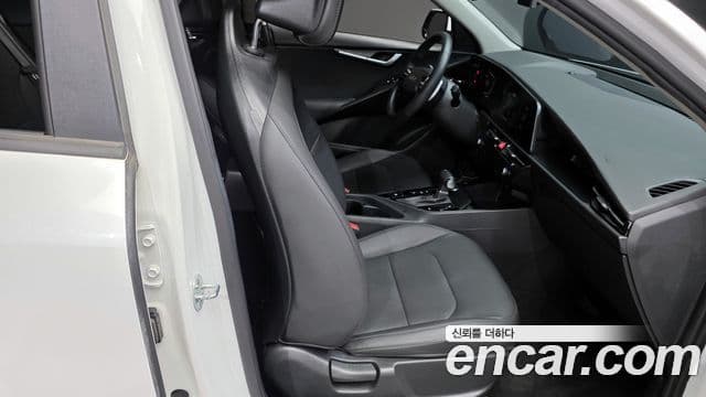 Kia D All New Niro Trendy, 2022 12