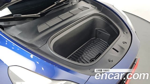 Tesla модель Y Long Range, 2022 6