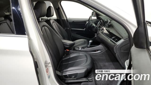 BMW X1 (F48), 2017 11