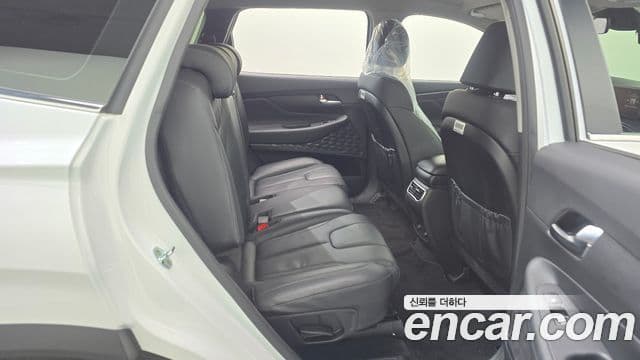 Hyundai The / новый New Santa Fe Exclusive, 2022 12