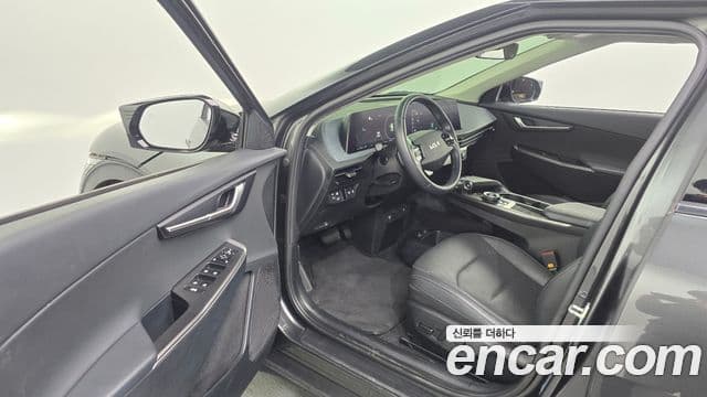 Kia EV6 Air, 2022 10