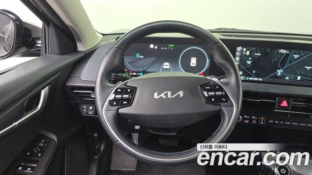 Kia EV6 Air, 2022 13
