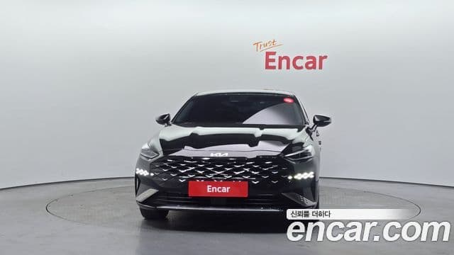 Kia K8 Trendy(арендный автомобиль), 2023 3