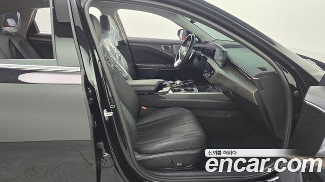 Kia K8 Trendy(арендный автомобиль), 2023 11