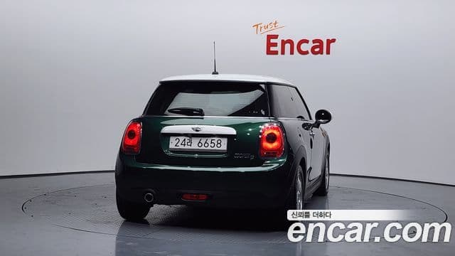 Mini Cooper D 3세대, 2015 4