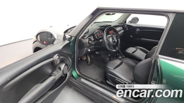 Mini Cooper D 3세대, 2015 10