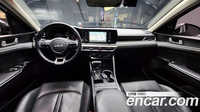 Kia K5 3세대 Standard, 2023 7