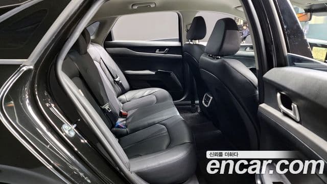 Kia K5 3세대 Standard, 2023 12