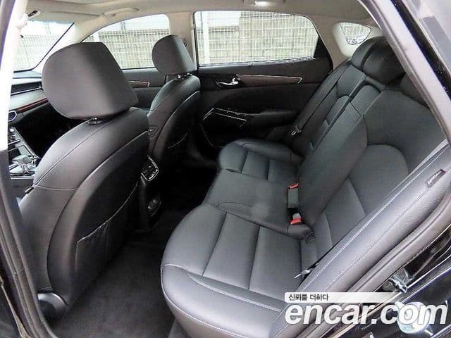 Kia K7 Premier Noblesse, 2020 6