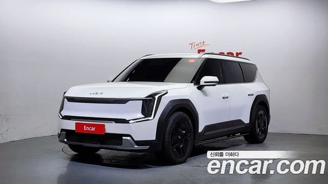 Kia EV9 Air, 2024 1