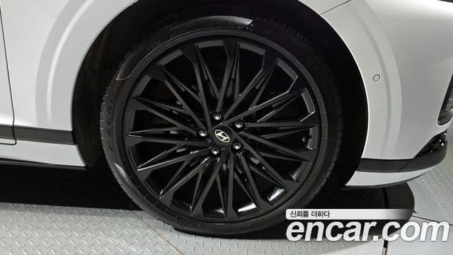 Hyundai Grandeur (GN7) Calligraphy, 2023 все фото