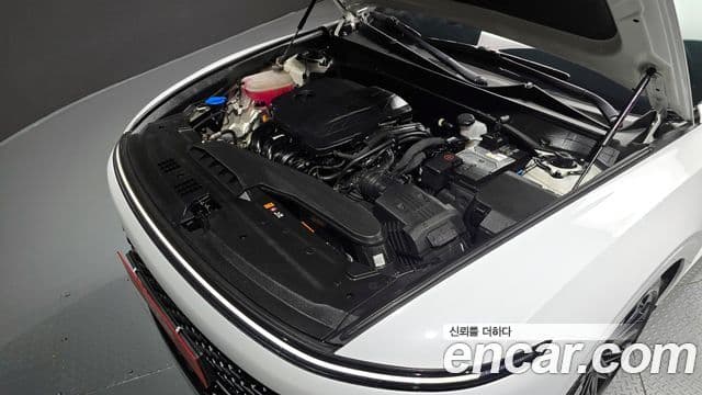 Hyundai Grandeur (GN7) Calligraphy, 2023 6