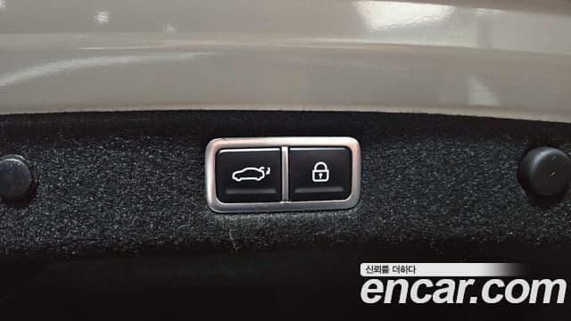 Hyundai Grandeur (GN7) Calligraphy, 2023 20