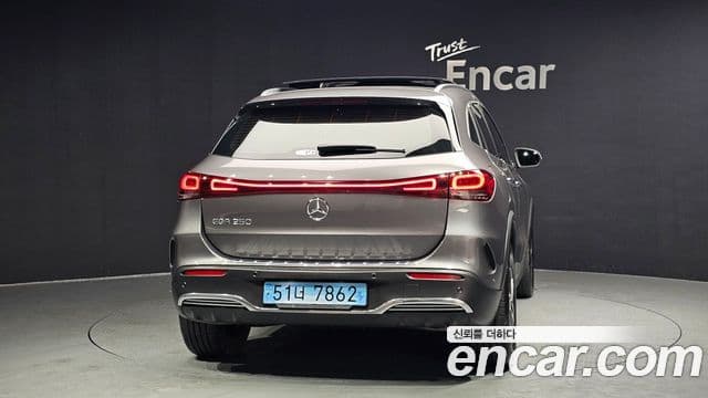 Mercedes-Benz EQA H243 AMG Line, 2023 4