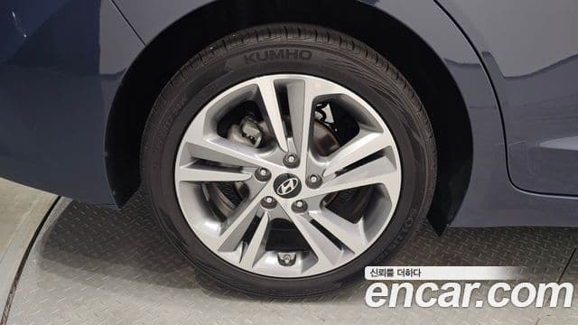 Hyundai Avante AD Special, 2016 все фото