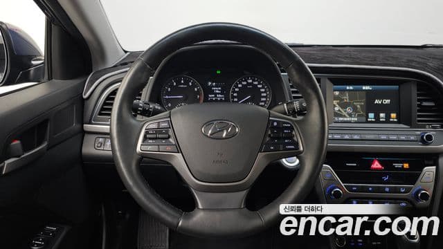 Hyundai Avante AD Special, 2016 13