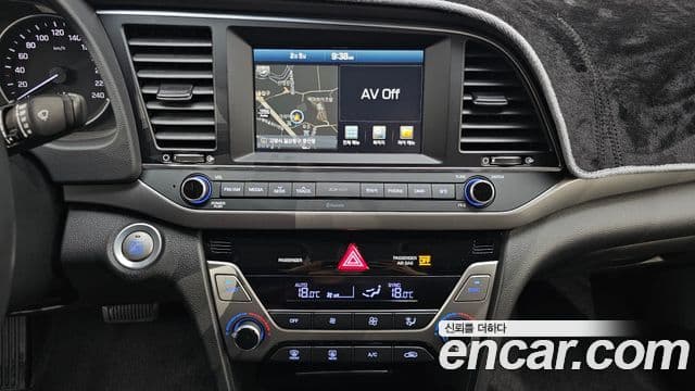 Hyundai Avante AD Special, 2016 14