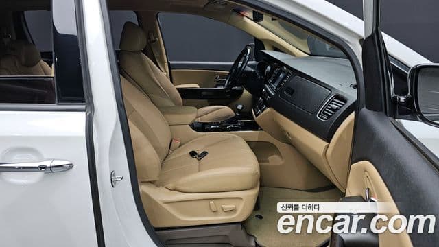 Kia The / новый New Carnival Noblesse, 2019 11