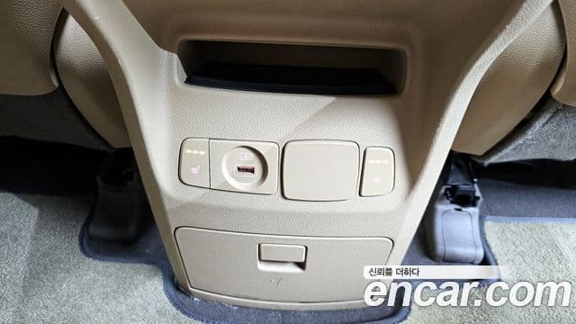 Kia The / новый New Carnival Noblesse, 2019 18