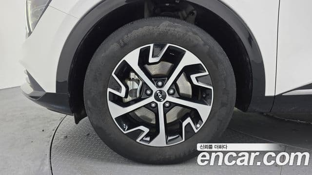 Kia Sportage 5세대 гибрид Prestige 2WD, 2024 все фото