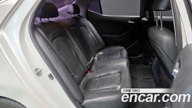 Kia K5 Prestige, 2013 12