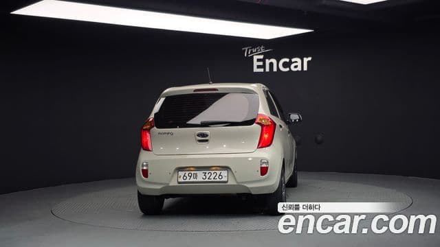 Kia All New Morning Luxury, 2012 4