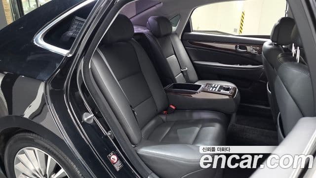 Hyundai Equus(новый кузов / новое поколение) Modern, 2014 11