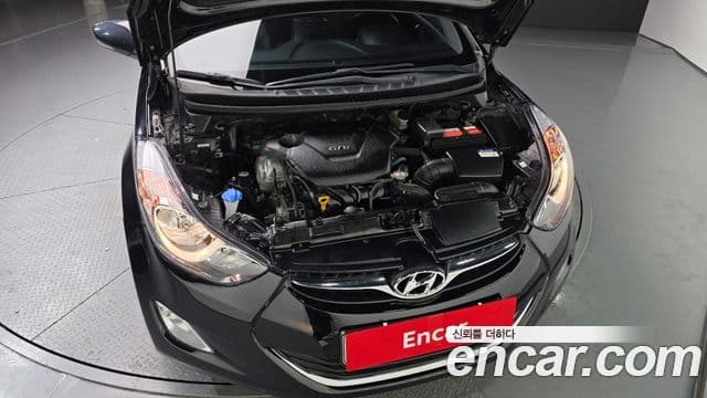 Hyundai Avante MD Premier, 2012 6