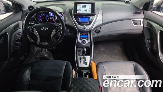 Hyundai Avante MD Premier, 2012 7