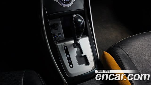 Hyundai Avante MD Premier, 2012 9